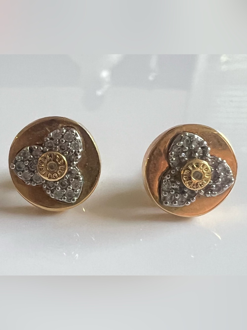 Henri Bendel Gold-Tone Flower Crystal Round Stud Earrings